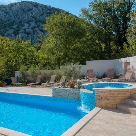 Tatil Evi Holiday Frangipane - Ckv405 By Interhome *