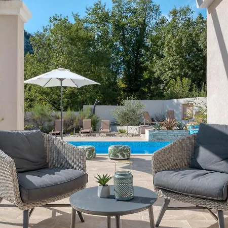 Holiday Frangipane - Ckv405 By Interhome Tatil Evi Drivenik